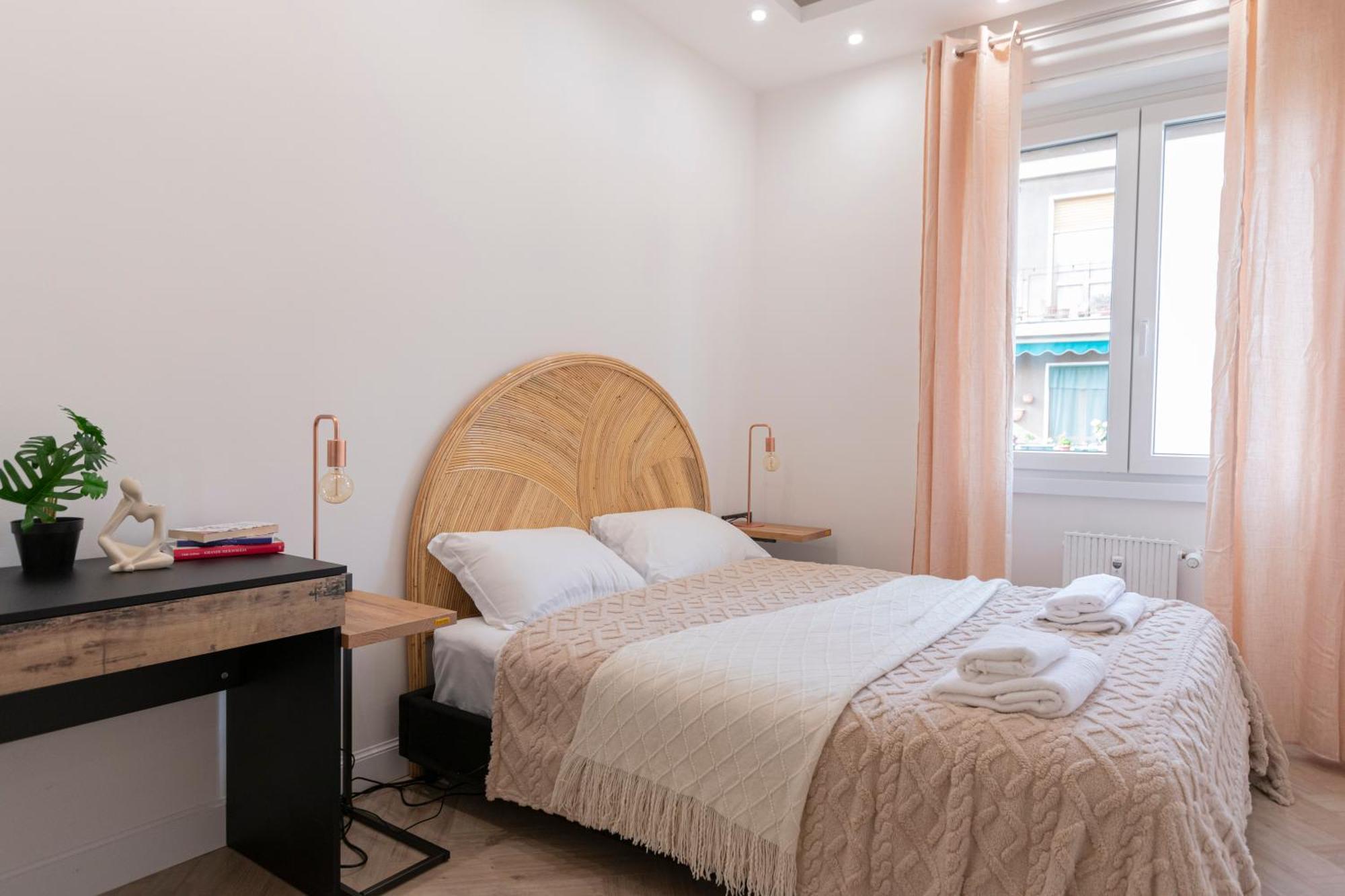 Luxury - Valassina 45 Milan